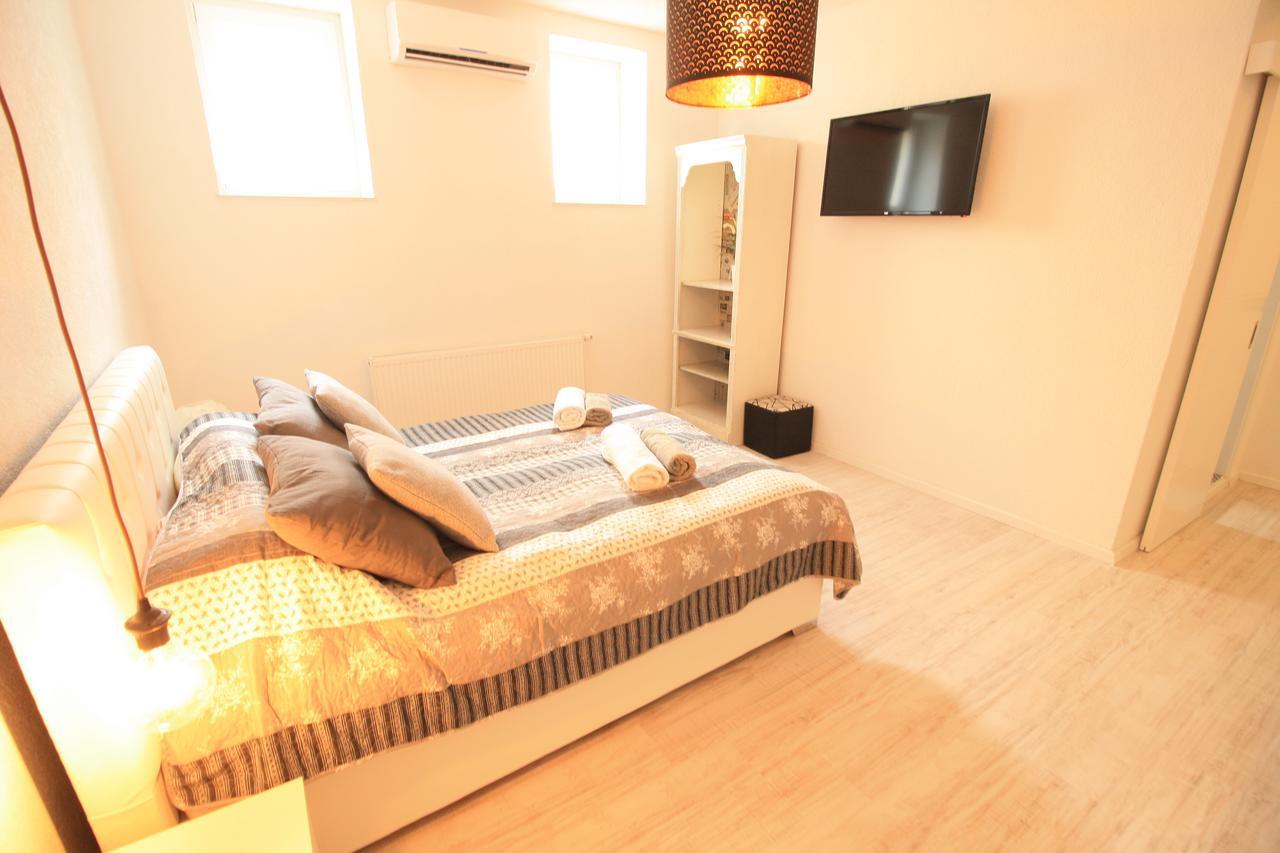 Apartment Marijin Dvor Deluxe Сараево Экстерьер фото