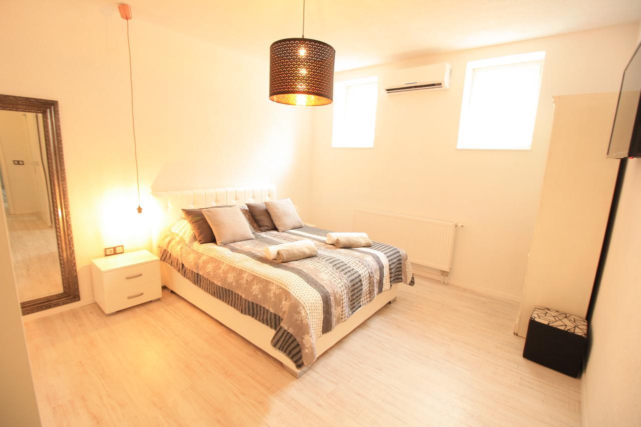 Apartment Marijin Dvor Deluxe Сараево Экстерьер фото